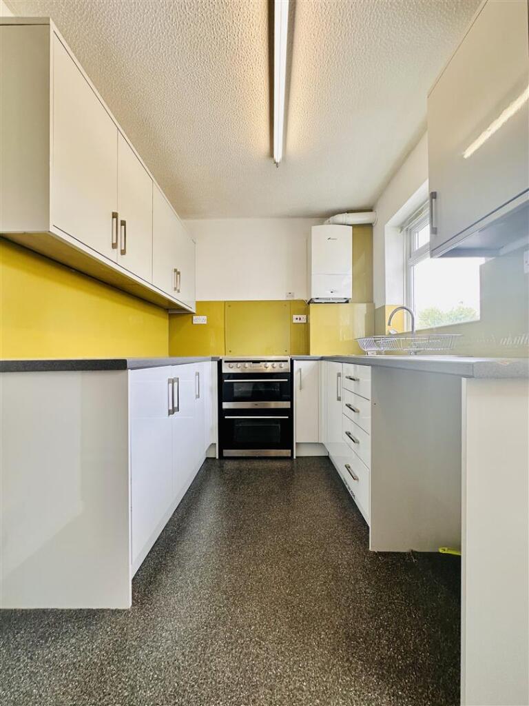 Kitchen/Breakfast /room