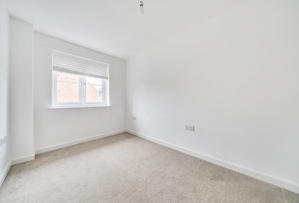 1363408-19-68e7d2...