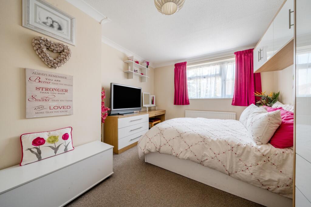1285281 (16)