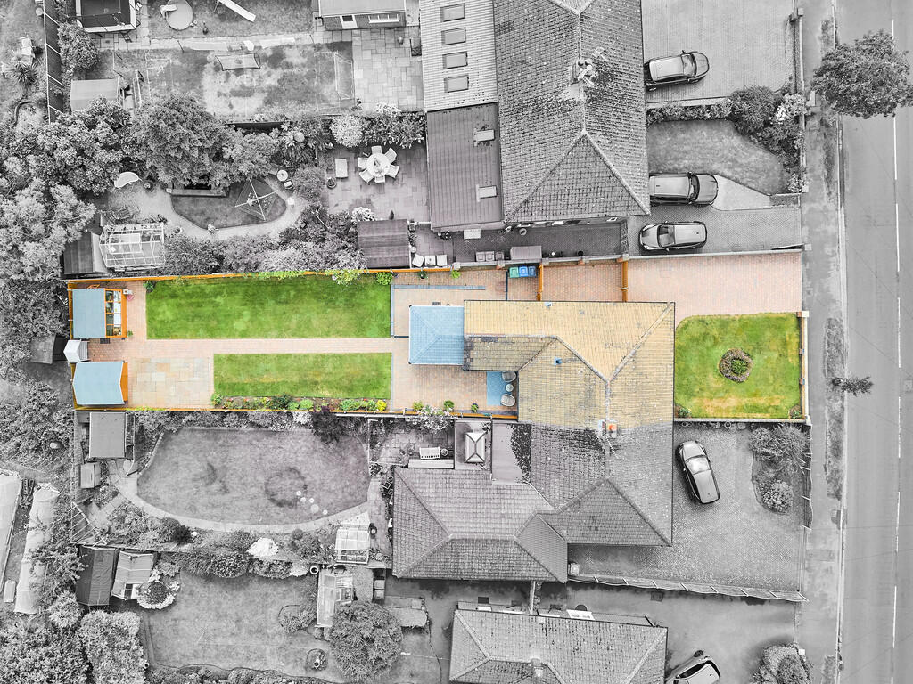 Edward Knight 202...