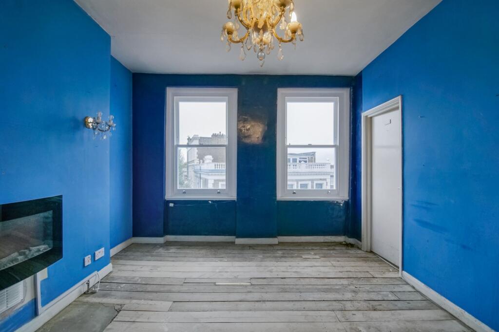 46E Barons Court Road, Barons Court, London W14 9DU