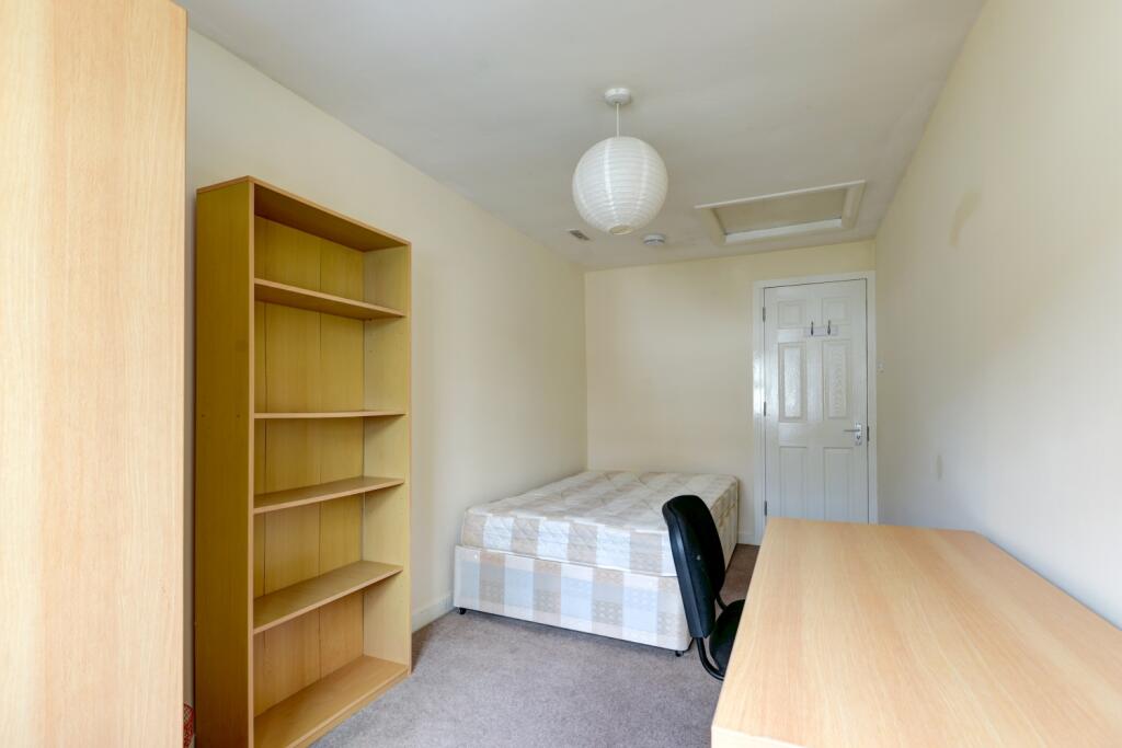 183 Queens Park Road Bedroom 3 (2)