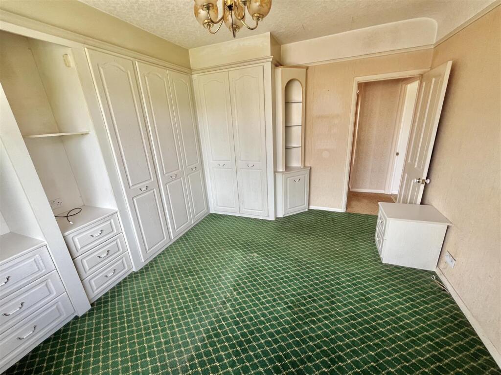 Bedroom 1 Aspect 2