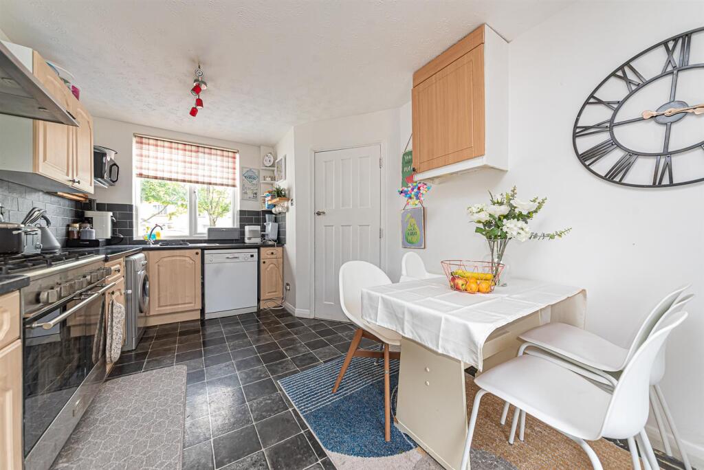 31 Chetwode Place (10).jpg