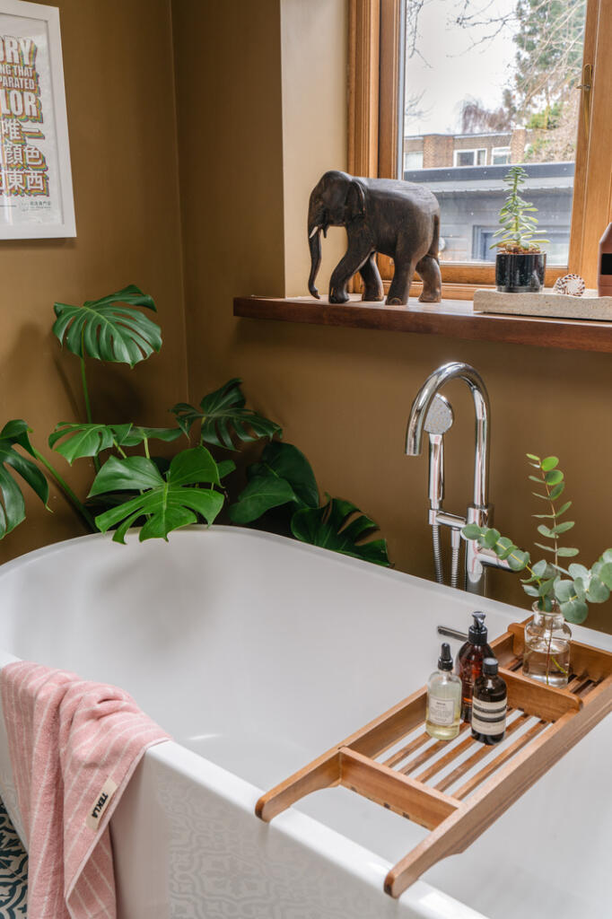 253809 - 44WivertonRoad_HighRes-01.jpg