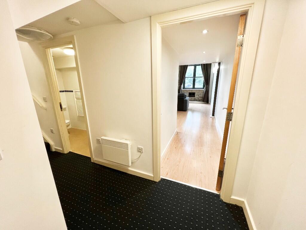 ENTRANCE HALLWAY
