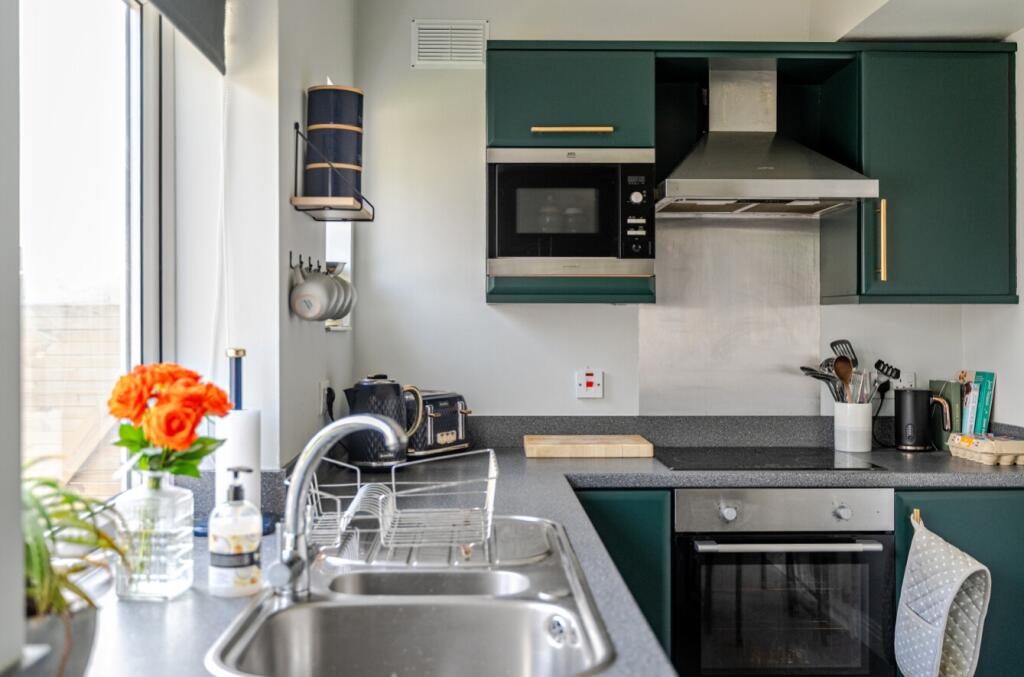 EweMove Harrogate Kitchen3