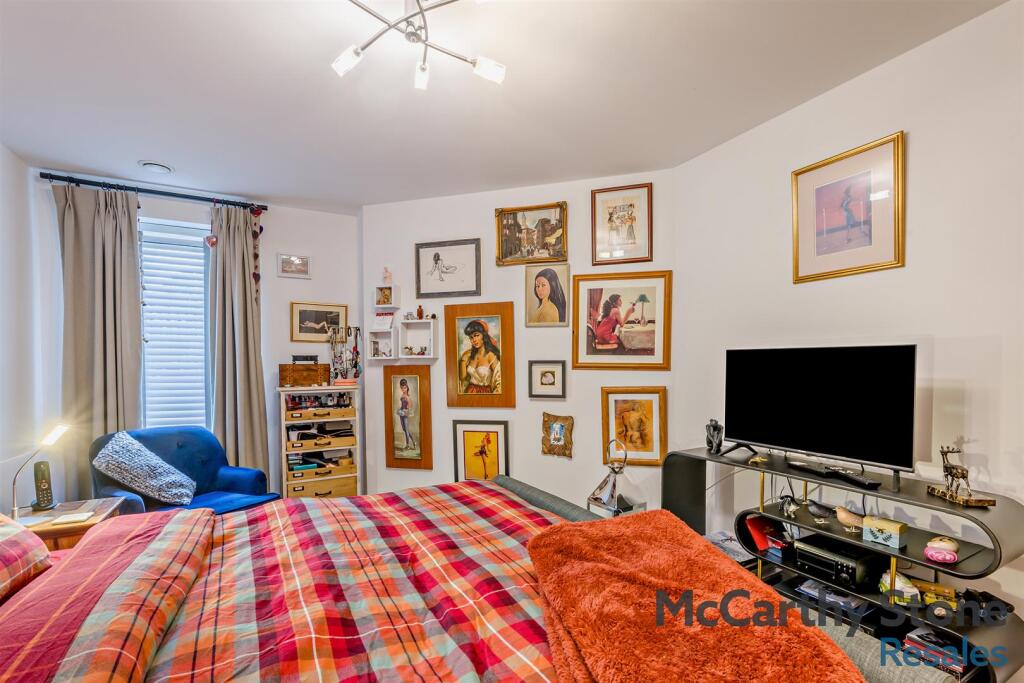 8670529-interior07-800.jpg