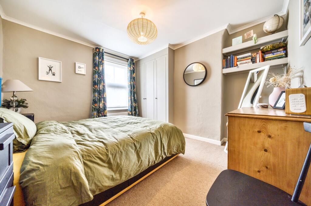 Principal bedroom