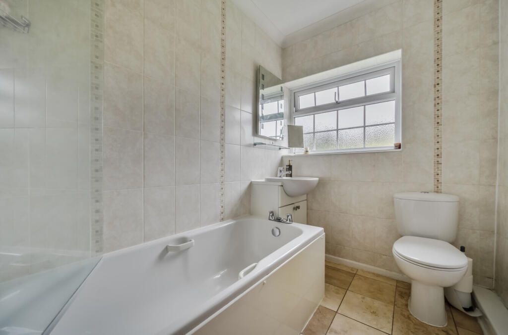 1385280-56-692842...