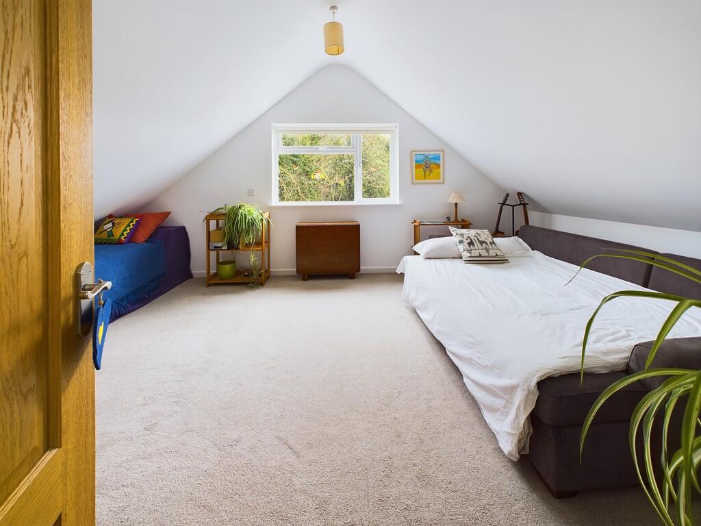 CAM05130G0-PR0005...