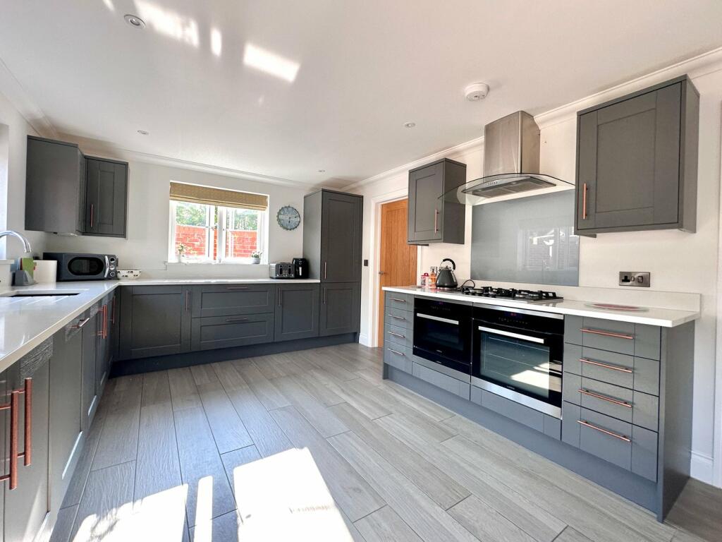 Kitchen/ Diner