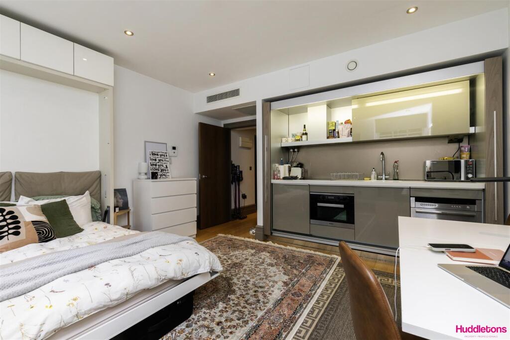 Flat 5  33 Dorset Square -5.jpg