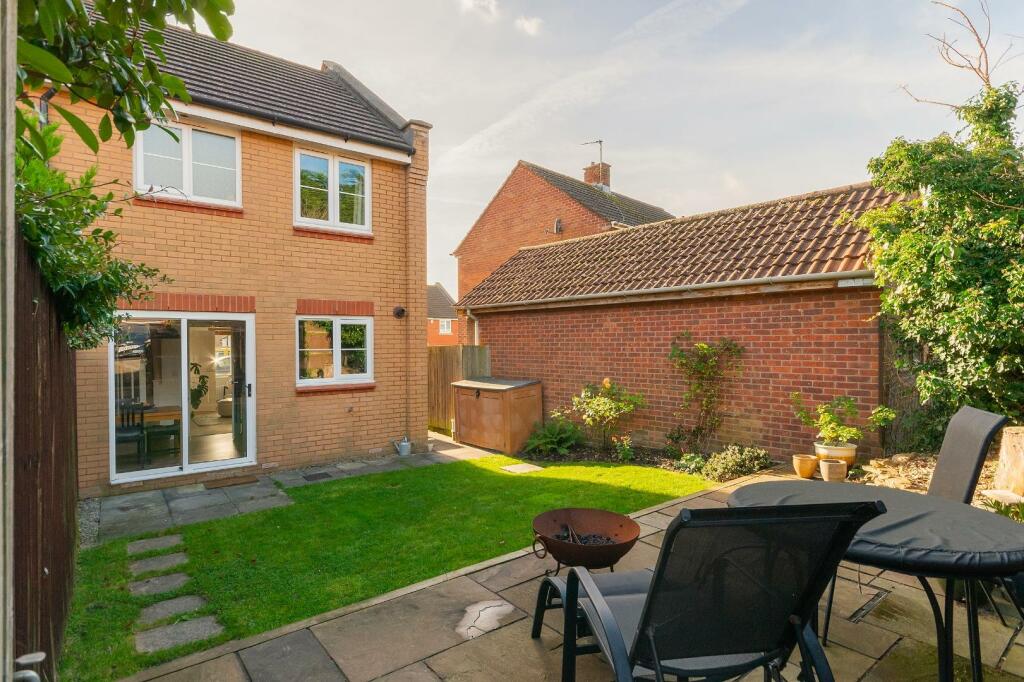 3S7LCHD - External D.jpg