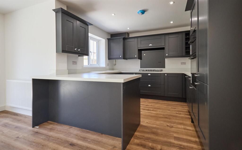 Fitted Open Plan Living/Dining/Kitchen