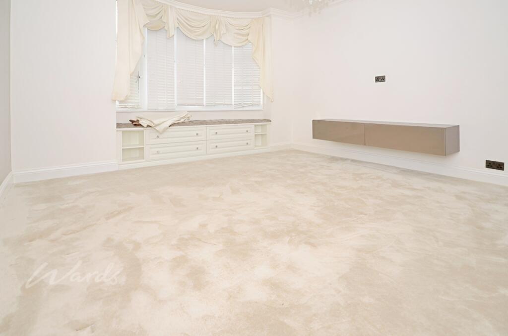 watling bedroom 1