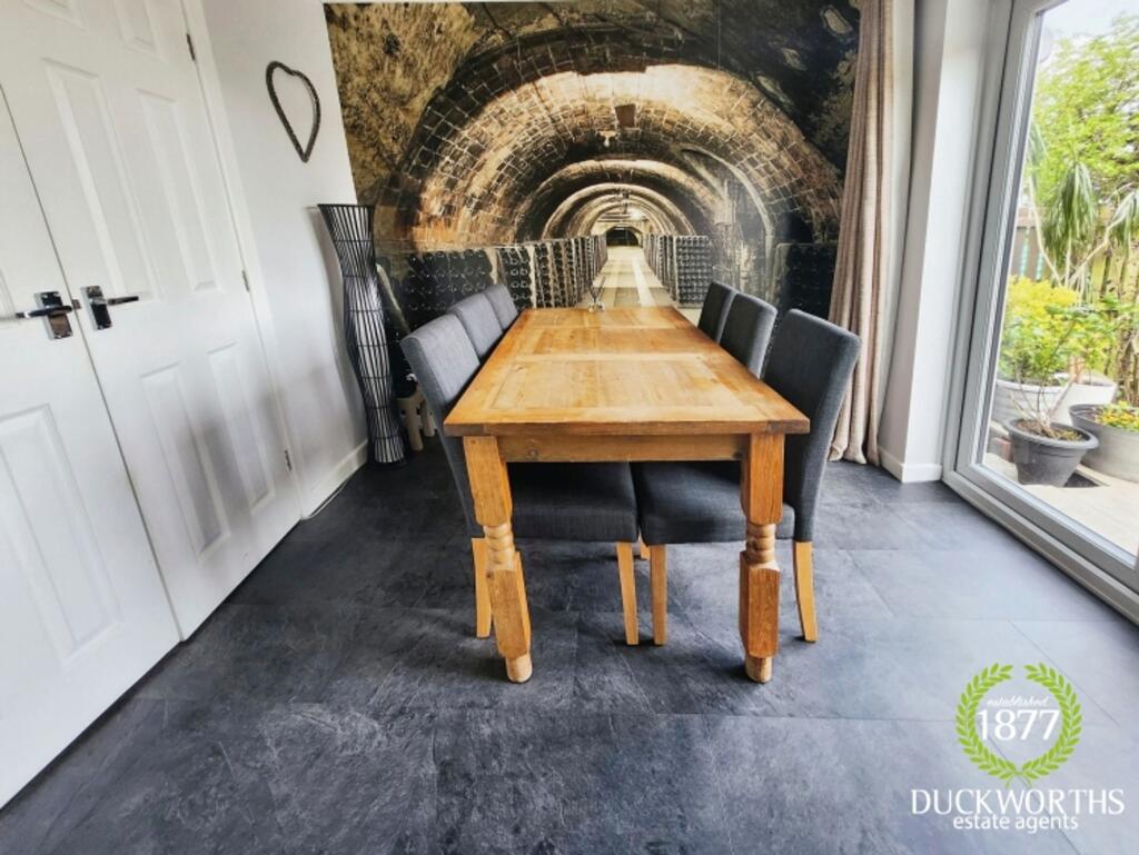 7c7fb408-20240508_155211 5B46954 5D