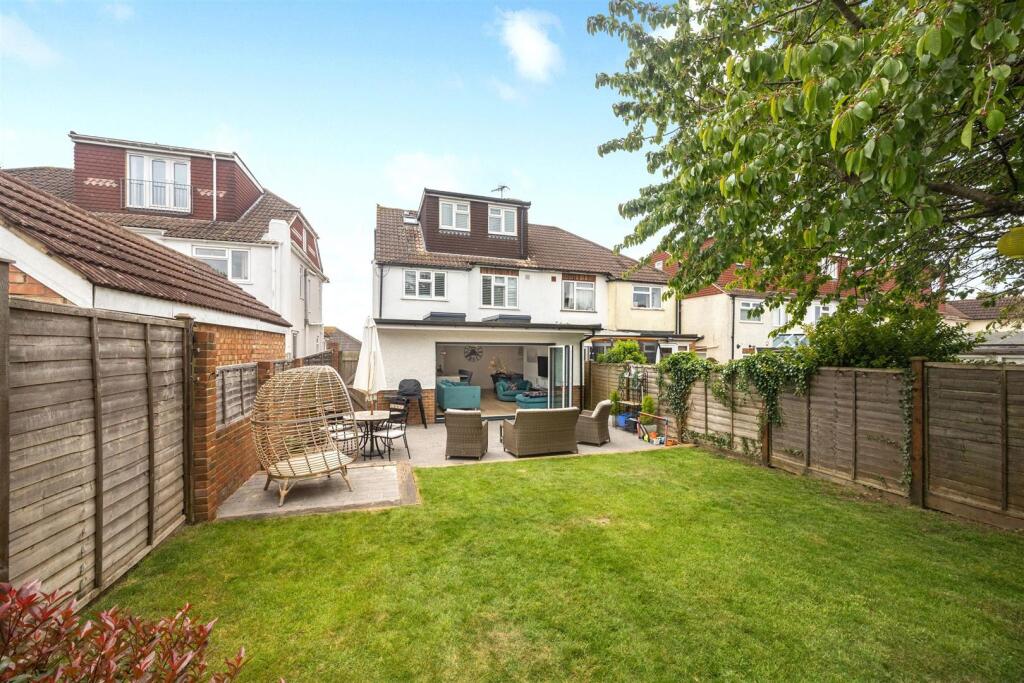 Fallowfield Cresecent 30 REAR.jpeg