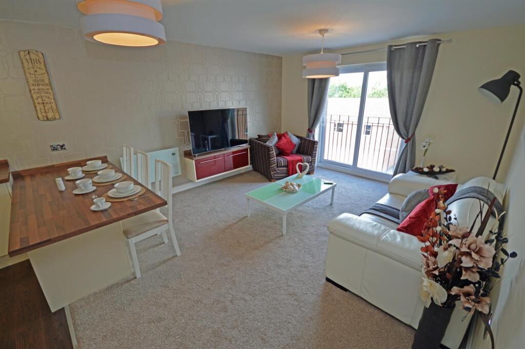 Living Room 2 (2015).jpg