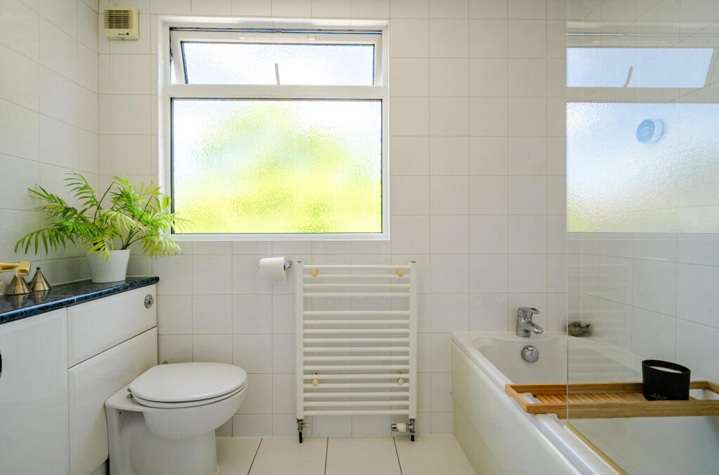 1326323-24-687792...