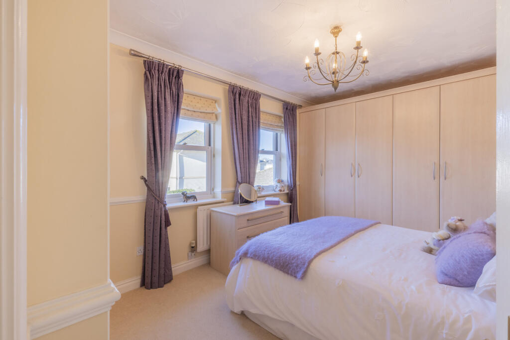 Kemerton Road, Cheltenham, Gloucestershire GL50 2QB