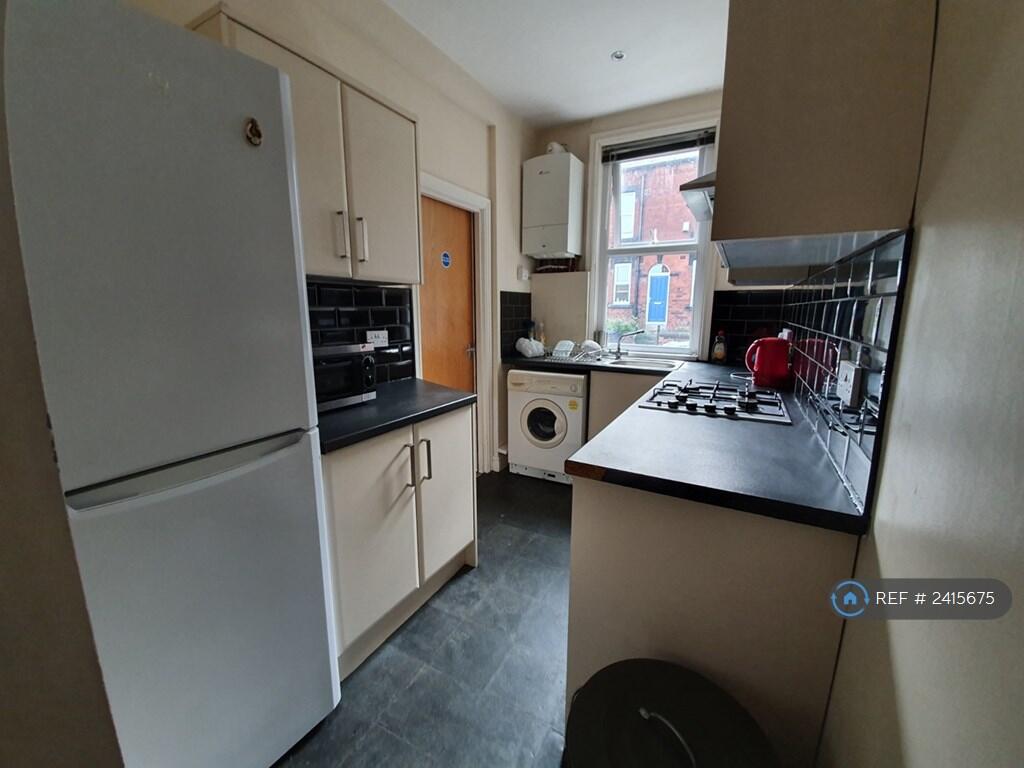 Kitchen Alt View