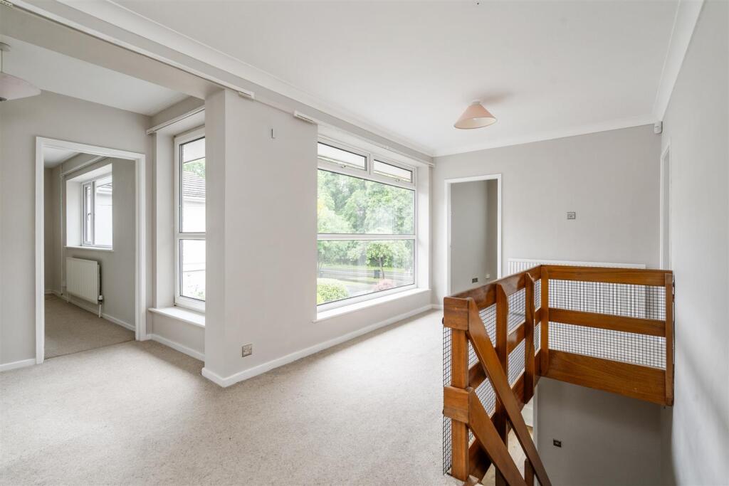 67A Hampton Lane_3.jpg