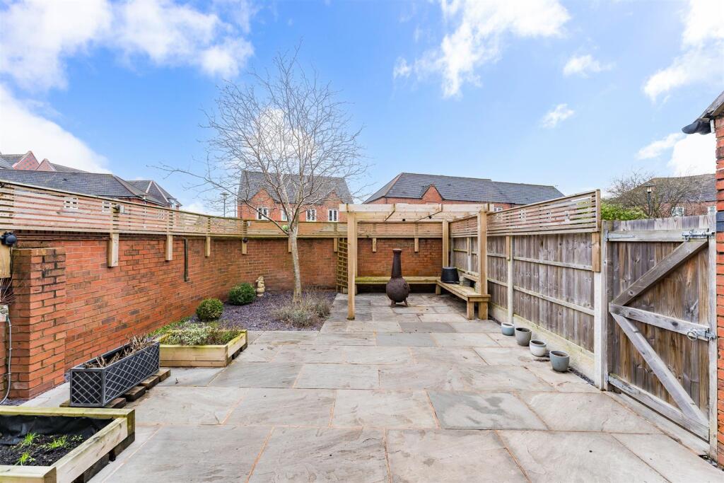 Front Garden Aspect 2