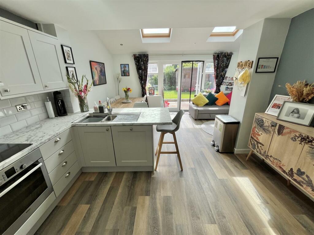 Living Dining Kitchen Aspect 2