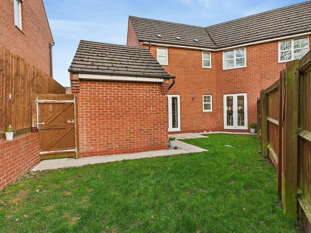 CAM04273G0-PR0098...