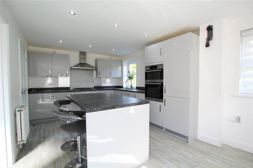 Kitchen Dining Room.