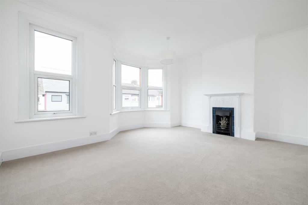 Beacontree E11