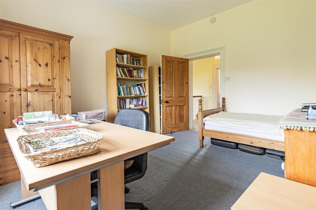 35 Church Hill (25).jpg