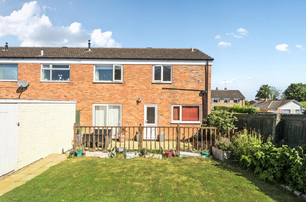 16 Arnull Crescent