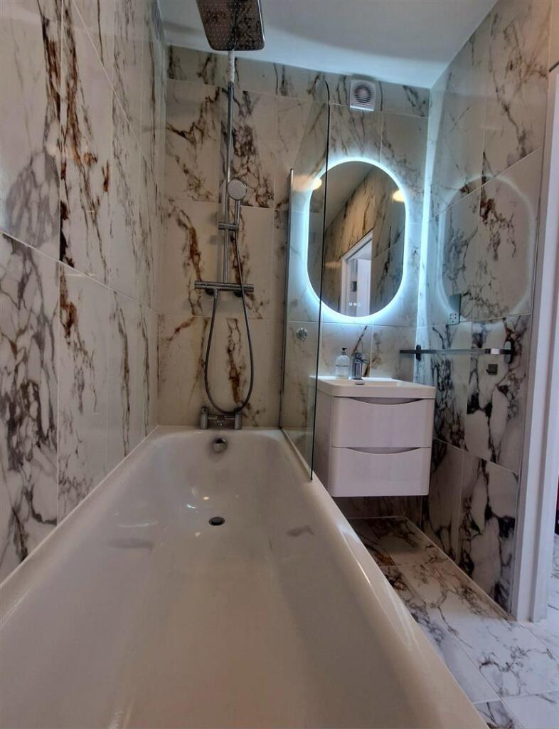 WhatsApp Image 2025-06-18 at 14.37.42 (1).jpeg