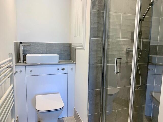 Ensuite 2