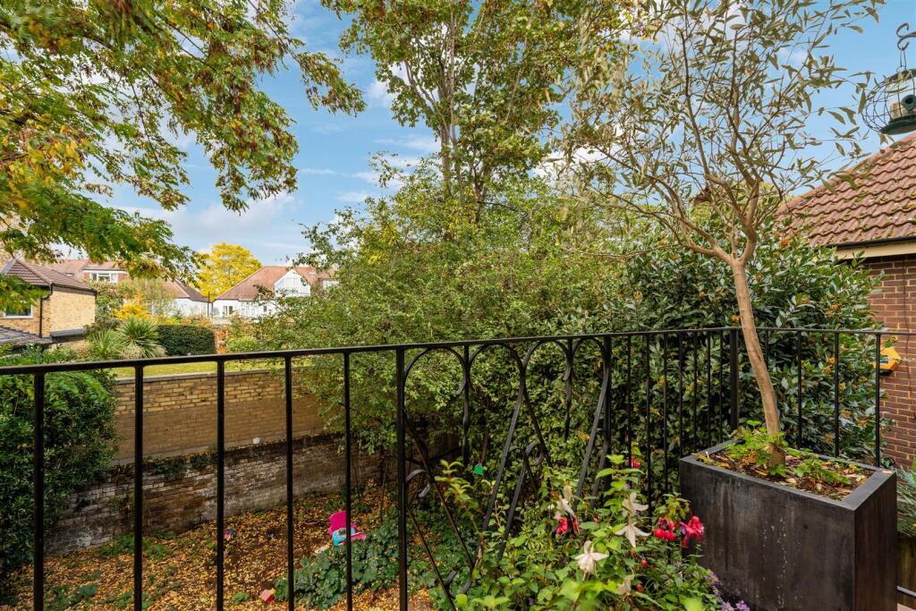 FOR SALE - Coniston Close, W4