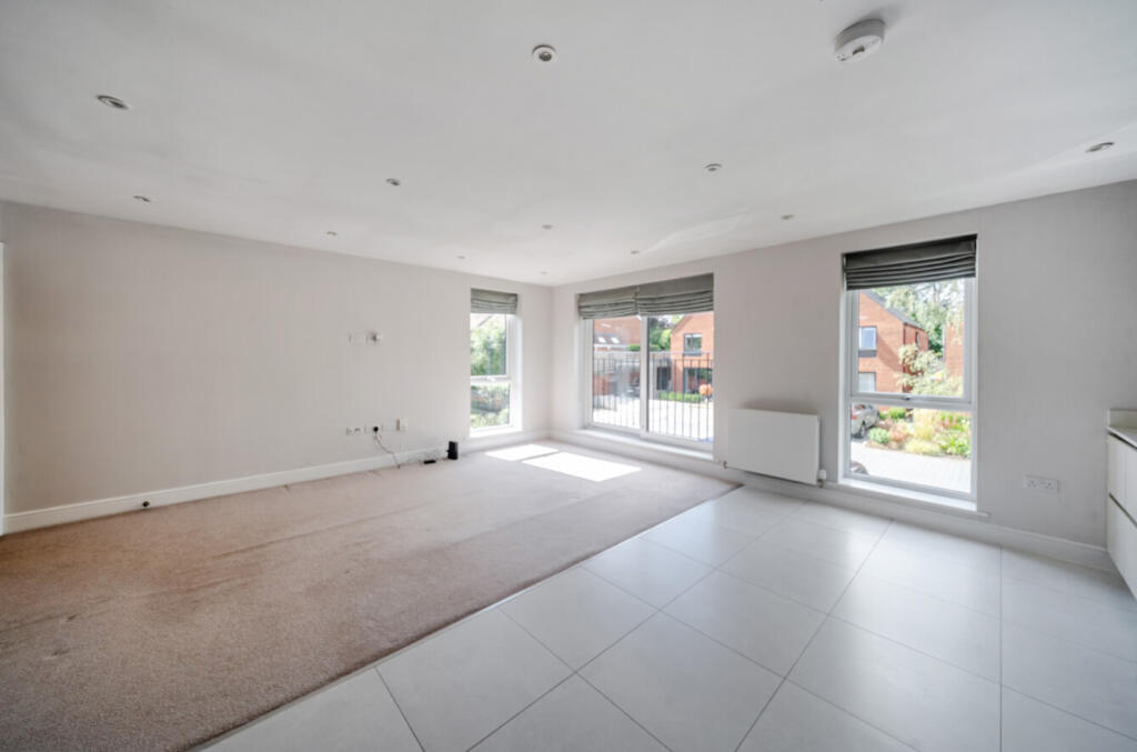 1346848-6-68bebc0...