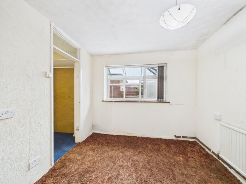 CAM02023G0-PR0175-STILL023