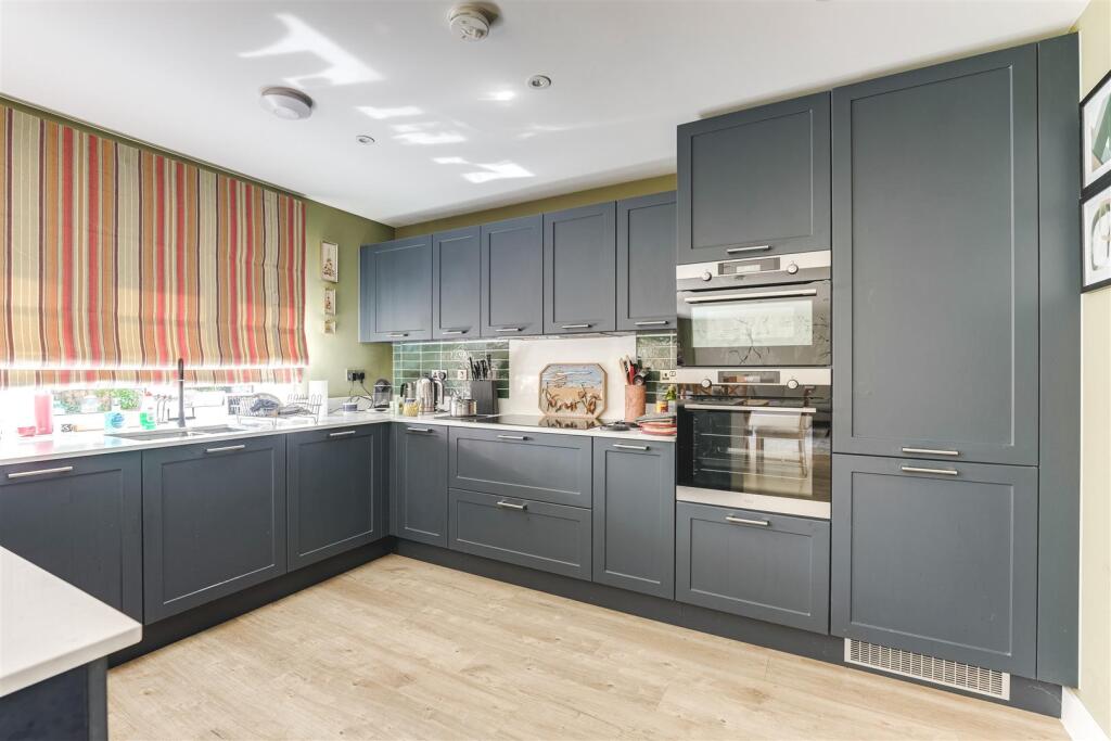 Joyce Frankland Close-20.jpg