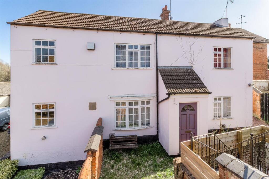 Flats 5 &amp; 5a - Front Elevation