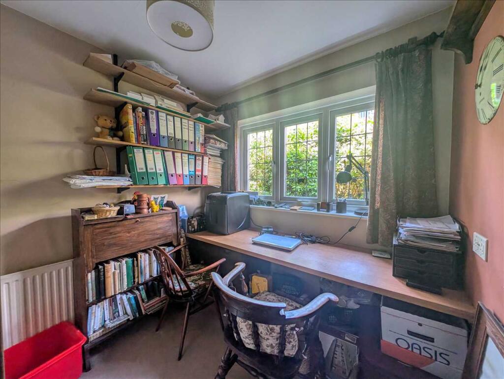 Study / Bedroom 4