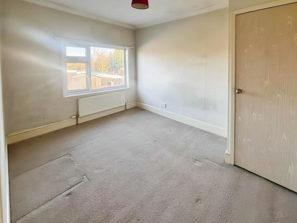 05f0ebda-WhatsApp...