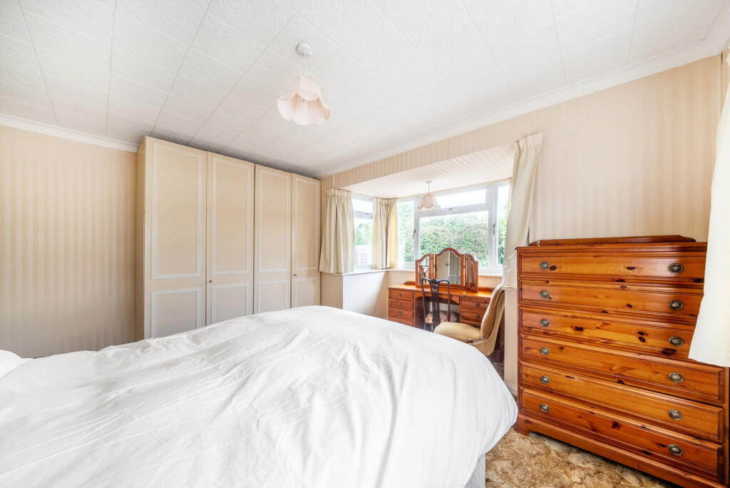 1350874-20-68c9b2...