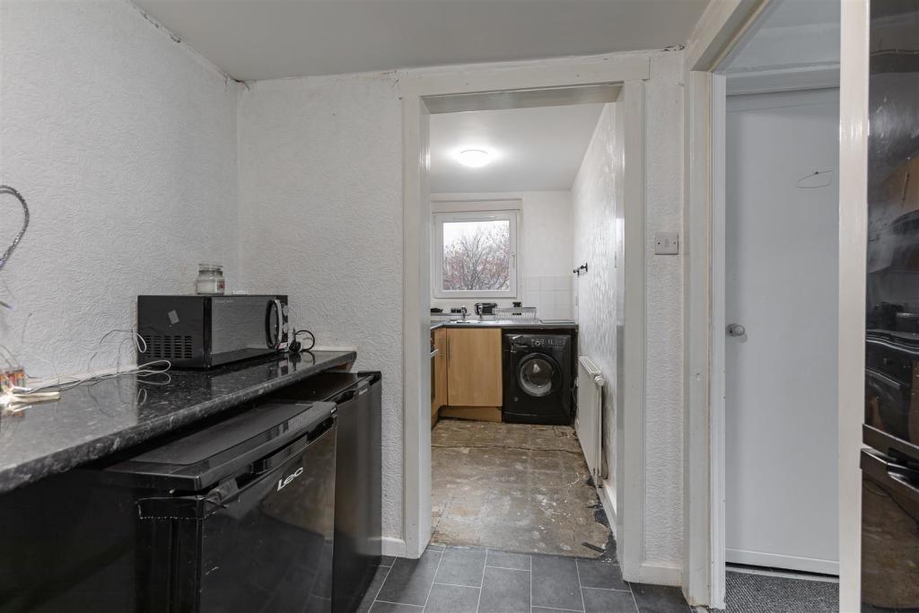 23 Church Street Galashiels 10.JPG