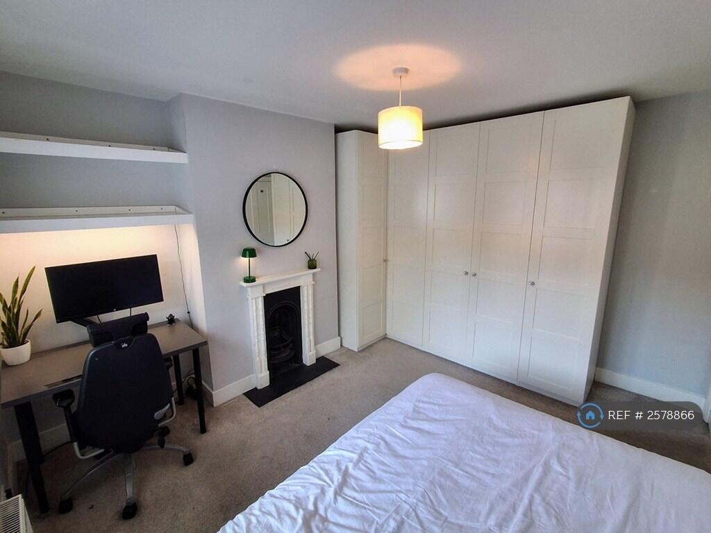 2nd Bedroom 3