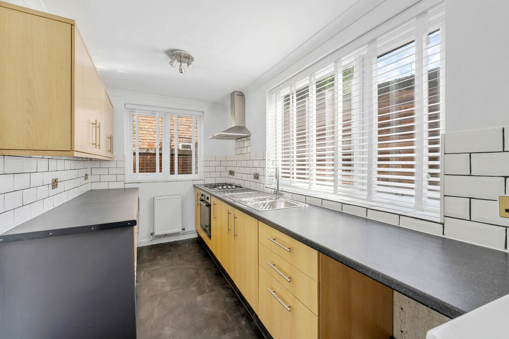 82 Norris Road, B...