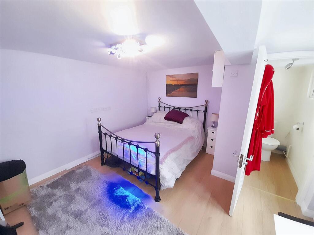 Bedroom Annexe new.jpg