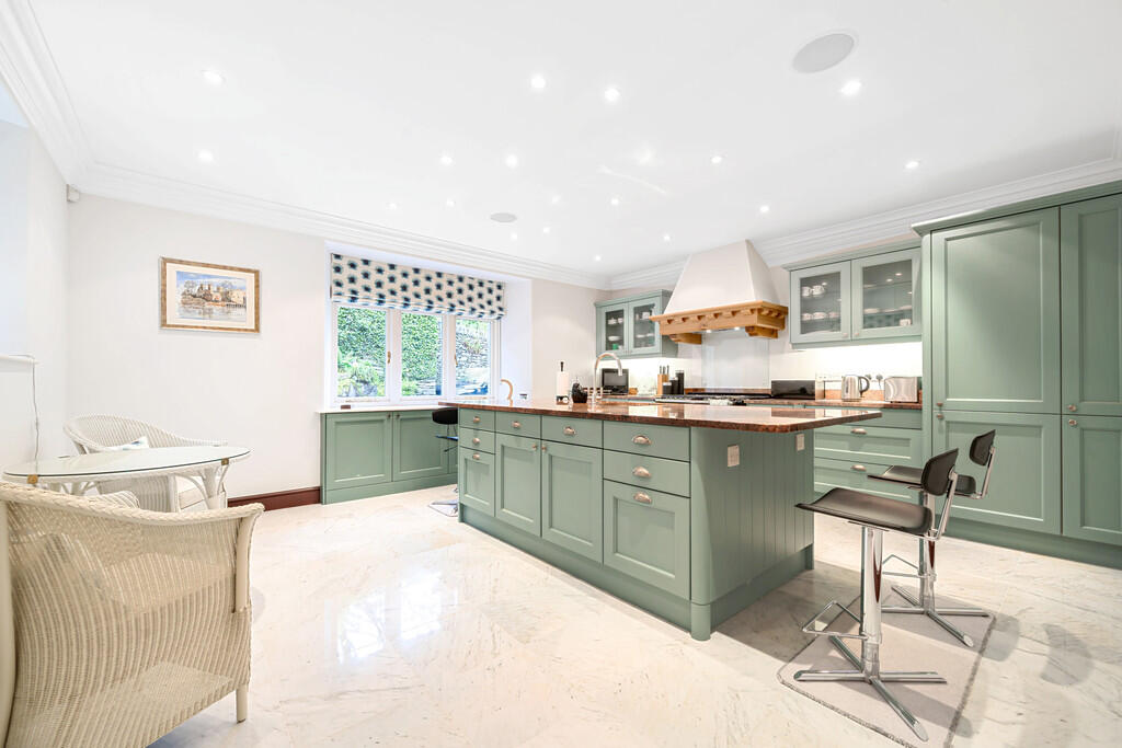 Breakfast Kitchen
