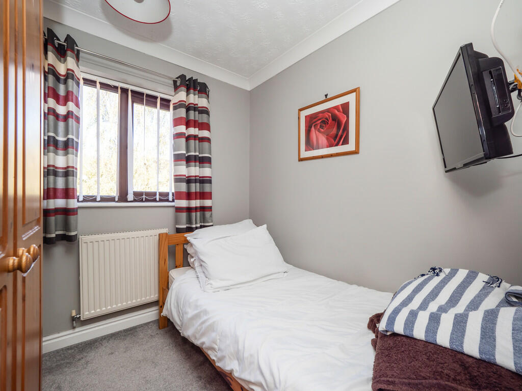 40ValleyWay-30